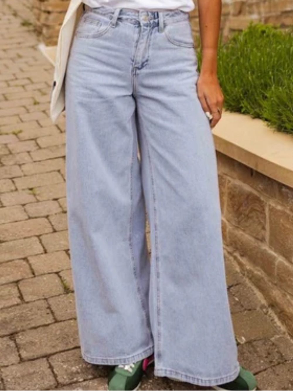 Easy Clothes Light Blue Dadou Wide-Leg Jeans